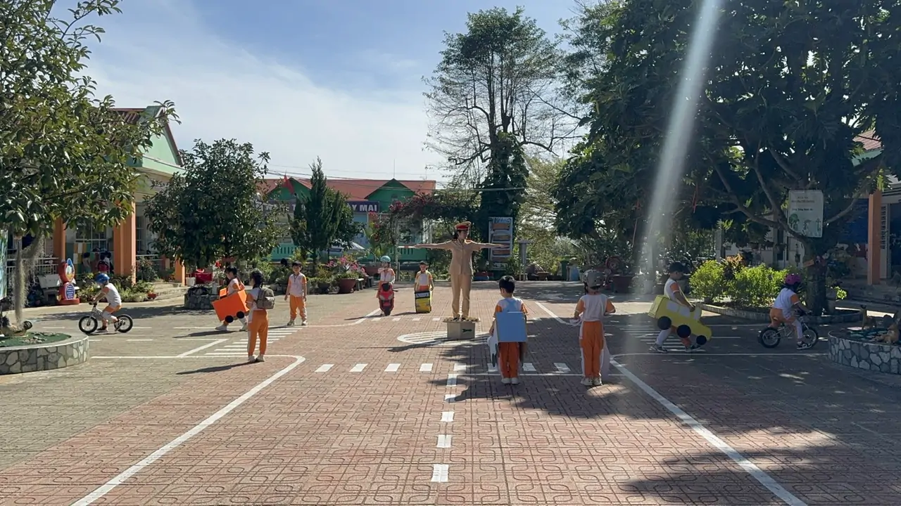 Trường Mẫu Giáo Hoạ Mi Tham Gia Hội Thi “ An Toàn Giao Thông Và Nụ Cười Của Bé”